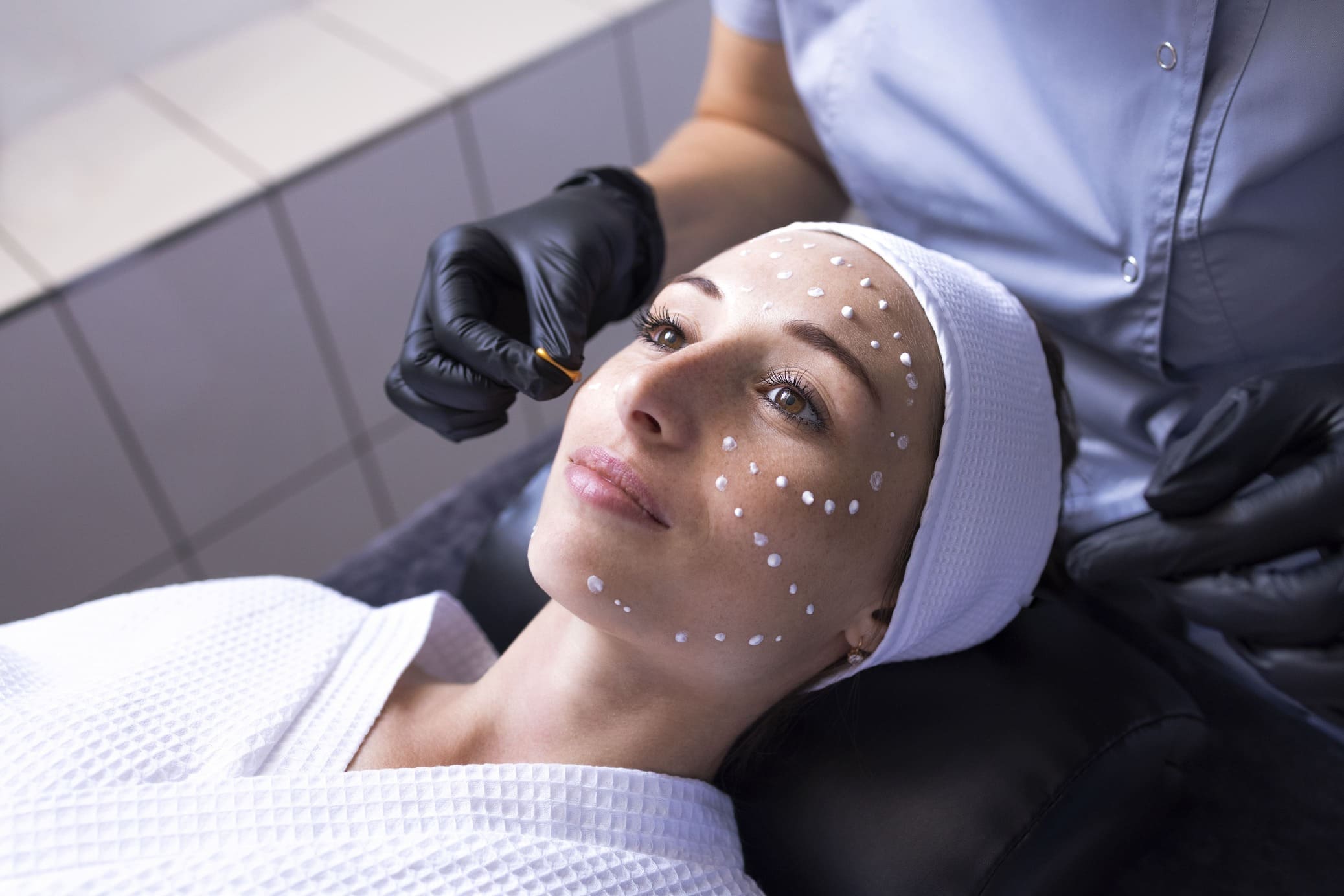 Plasma Fibroblast Tightening for Firmer, Lifted & Youthful Skin